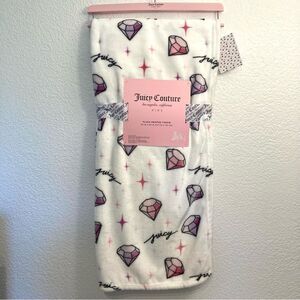 NWT Juicy Couture Diamond Pattern White Blanket Throw 50”x60”